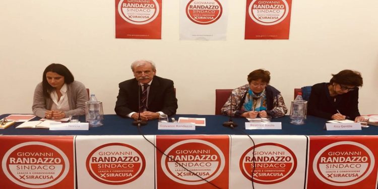“Lealtà e condivisione per Siracusa”, ieri Giovanni Randazzo ha presentato la sua candidatura a Sindaco