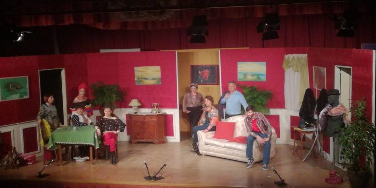 Canicattini Bagni. Lunghi applausi agli attori della compagnia “Il Sipario” per la replica di “Nuda proprietà”