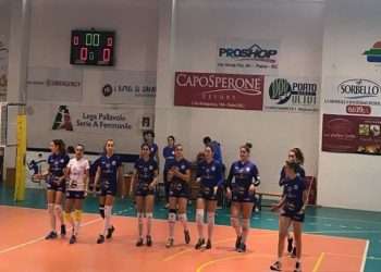 Siracusa, volley: l’Holimpia capitola in trasferta contro la capolista Palmi