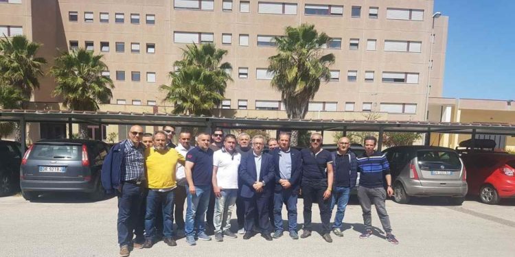 Siracusa. Solidarietà, Vinciullo insieme agli agenti di Polizia Penitenziaria di Cavadonna