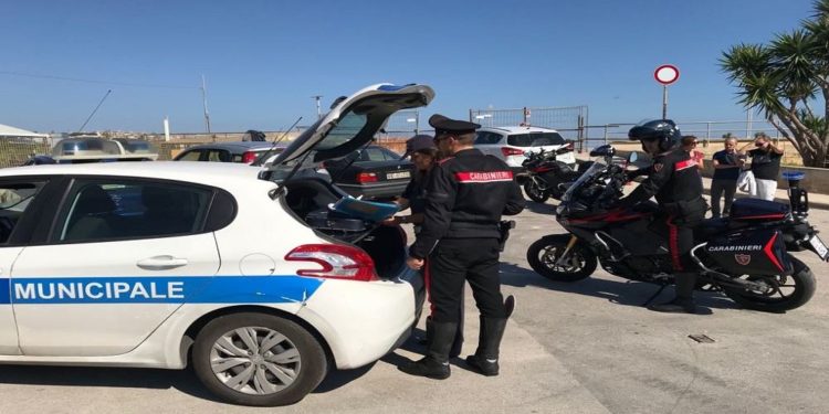 Siracusa. Controlli serrati di Carabinieri e Polizia Municipale ai parcheggiatori abusivi