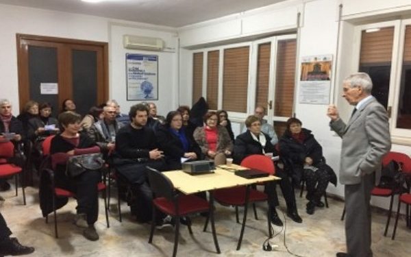 Siracusa. “Dueppiù per la città che vorrei”, domani cineforum con il film “Io speriamo che me la cavo”