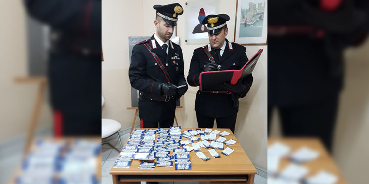 Siracusa, ruba oltre 60 gratta e vinci da una tabaccheria: arrestato