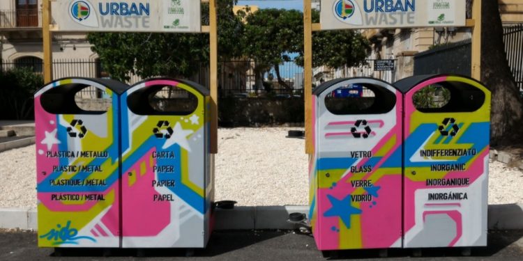 Siracusa aderisce al progetto europeo “Urban-Waste”: isole ecologiche e differenziata porta a porta anche per i visitatori