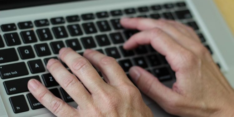 Noto, inventa un post sui social: denunciato un uomo per procurato allarme