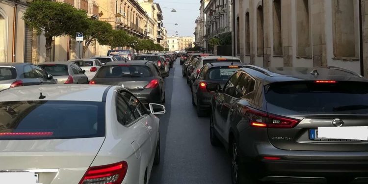 Siracusa, viabilità: corsia preferenziale su via Malta, soluzioni e idee