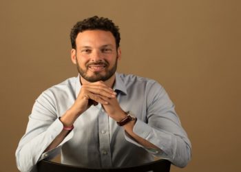 Siracusa, atto incendiario auto sindaco Garozzo: il commento di Francesco Italia