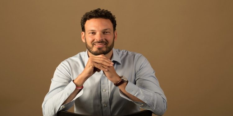 Siracusa, atto incendiario auto sindaco Garozzo: il commento di Francesco Italia