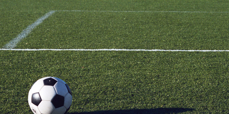 Floridia. “Maschi contro femmine” per il primo Torneo Ascensione di calcio a 11