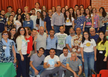 I detenuti del carcere di Brucoli con gli studenti dell’Einaudi nella scrittura del libro “Fine PenNa mai”