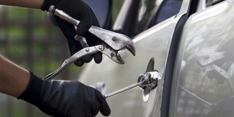 Siracusa, in manette la banda delle “500”: 3 arresti e un divieto di dimora