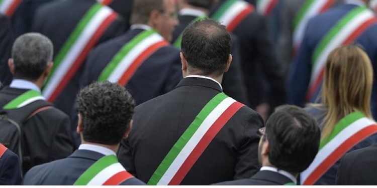 Siracusa. Amministrative, caos in alcune sezioni: verbali al vaglio dell’Ufficio Elettorale Centrale