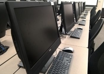 Melilli, scuole prese di mira dai vandali: strutture danneggiate e asportato materiale informatico