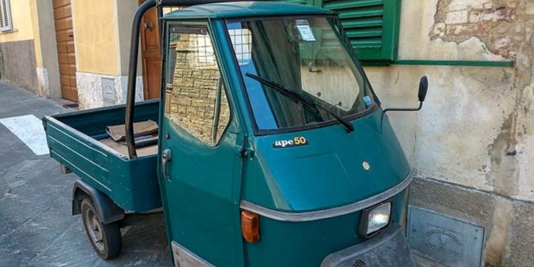 Siracusa, ricettazione di un’Ape Piaggio: denunciato un 65enne