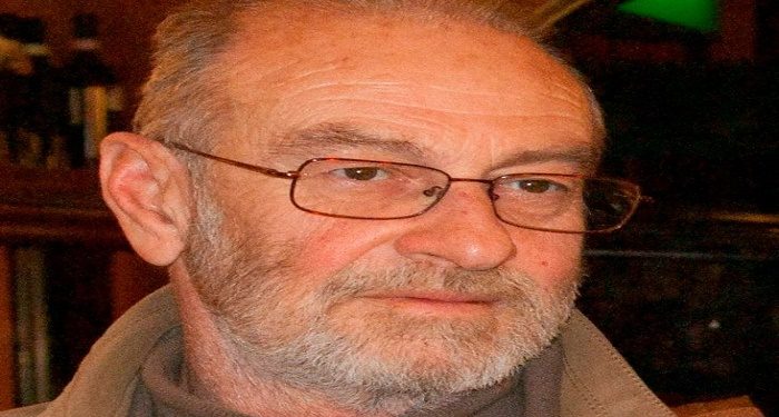 Siracusa, istituto “Luigi Einaudi”: una scultura e una sala conferenza dedicate al preside Portoghese