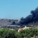 Siracusa, pomeriggio di fuoco a Tremilia: fumo nero e fiamme avvolgono la zona sud della città