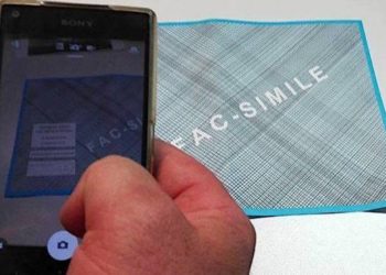 Cellulari in cabina elettorale: denunce a Rosolini, Buscemi e Francofonte