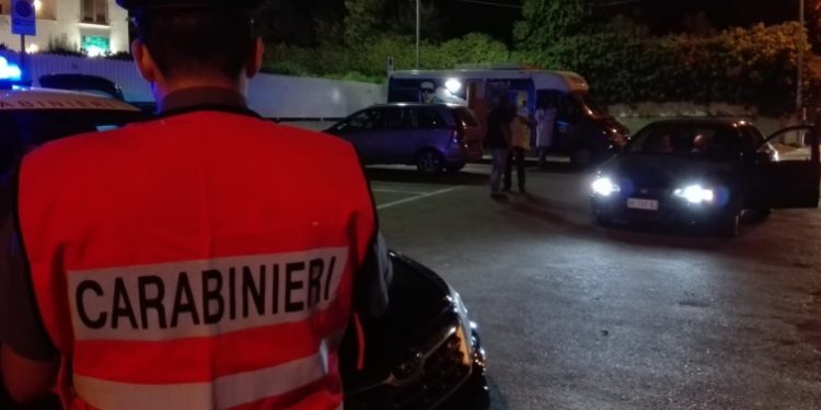 Siracusa, guida sotto l’effetto di alcol o droga: controlli dei Carabinieri e personale Asp