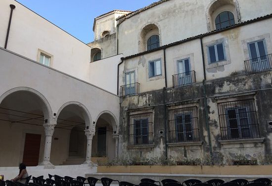 Siracusa. Ortigia Film Festival, domani la proiezione di “Nove lune e mezza” di Michela Andreozzi