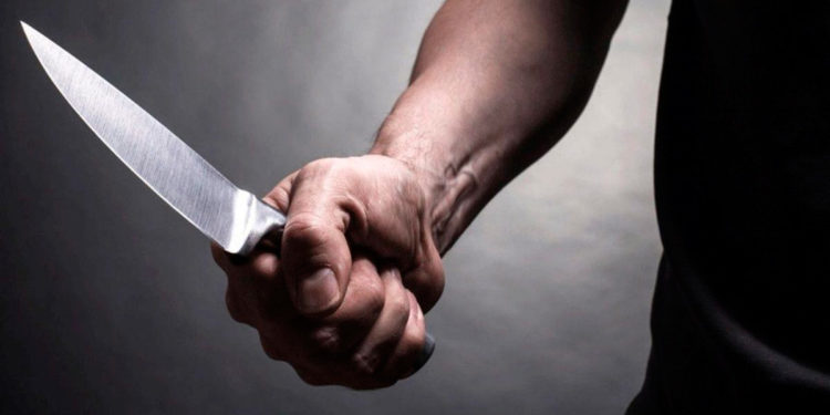 Noto, accoltella un giovane in un bar: arrestato un 48enne