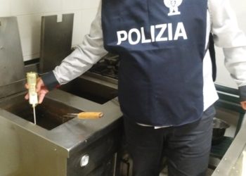 Siracusa, irregolarità sulla conservazione dei cibi in un ristorante di Ortigia: scatta la sanzione per oltre 2000€
