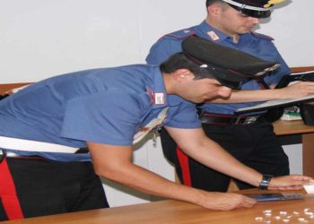 Rosolini, deteneva in casa cocaina e banconote di piccolo taglio: in manette un 38enne