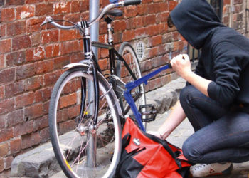 Siracusa, furti in Ortigia: minorenne identificato grazie alle telecamere