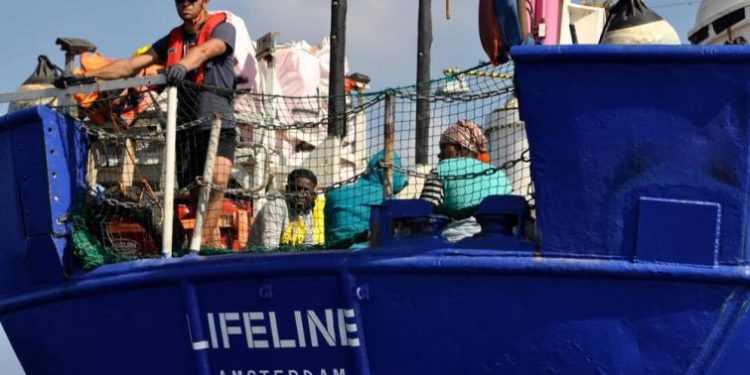 Sequestro “Lifeline” a Malta, due avvocati siracusani in difesa della ONG