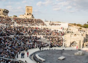 Festival al Teatro greco di Siracusa  Nel 2019 in scena “Le Troiane”, “Elena” e “Lisistrata”