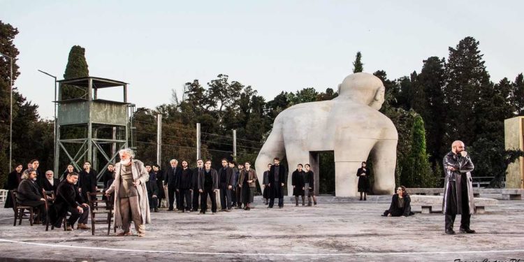 Siracusa. L’Edipo a Colono di Sofocle con la regia di Kokkos in tournée al Festival di Atene