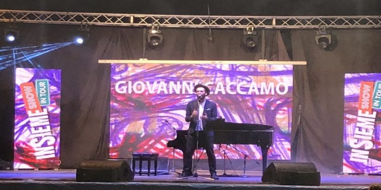 “Effetto Noto”, Giovanni Caccamo protagonista al Lido per il lunedì di San Corrado