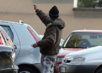 Siracusa. Multa di 3 mila euro per un parcheggiatore abusivo in via Riva Nazario Sauro