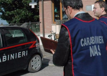 Priolo Gargallo, controlli dei Nas al centro commerciale Auchan: sanzionato un ristorante