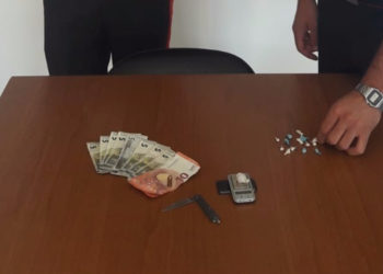 Pachino, sorpreso con droga in casa: arrestato 31enne