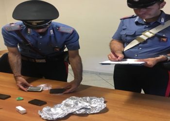 Siracusa. Nascondeva in camera da letto 100 grammi di marijuana e hashish: arrestato