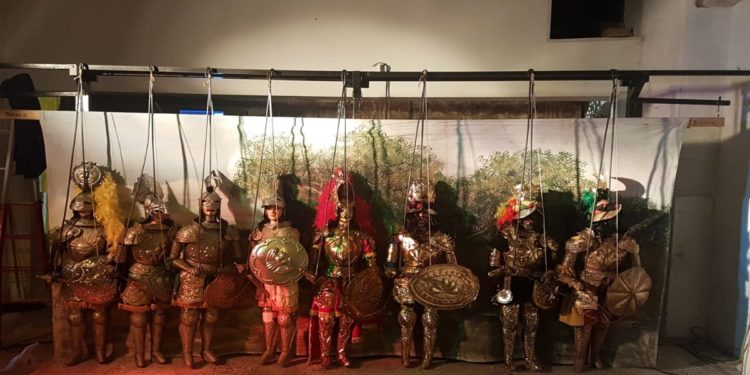 Canicattini Bagni. XXXIII Palio San Michele: sfilate, corse con gli asini e museo sotto le stelle