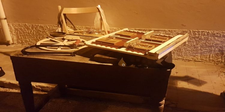 Canicattini Bagni. XXXIII Palio San Michele: sfilate, corse con gli asini e museo sotto le stelle