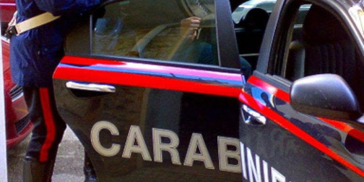 Floridia, furto in esercizio commerciale: arrestato un 21enne incastrato dalle telecamere