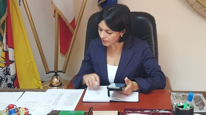 Siracusa. Consiglio comunale, il presidente Scala si riduce lo stipendio: il 20% destinato ad un progetto sociale