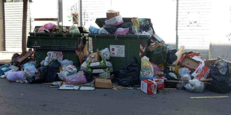 Siracusa, il consigliere Gradenigo contro l’abbandono indiscriminato dei rifiuti: “applicare il controllo di vicinato”