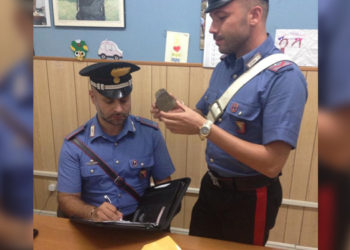 Rosolini, spaccio di stupefacenti: deteneva 70 grammi di hashish in casa. Arrestato