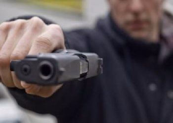 Carlentini. Armati di pistola mettono a segno una rapina in un supermercato: indagini in corso