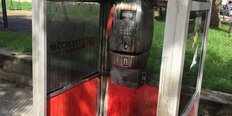 Siracusa. Piazza Leonardo Da Vinci presa d’assalto nella notte dai vandali