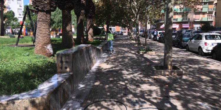 Siracusa. Piazza Leonardo Da Vinci presa d’assalto nella notte dai vandali