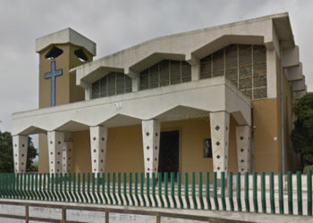 Siracusa, sorpreso con materiale rubato alla parrocchia Maria Madre di Dio: denunciato