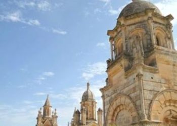 Canicattini Bagni. Commemorazione defunti, orari e servizio navetta per il Cimitero