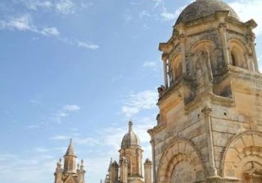 Canicattini Bagni. Commemorazione defunti, orari e servizio navetta per il Cimitero