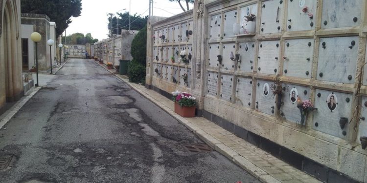 Siracusa. Commemorazione defunti, attivato servizio navetta per il cimitero