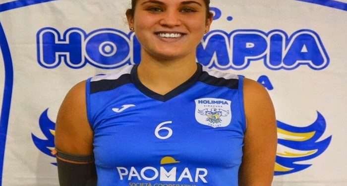 Siracusa. Volley, dall’Holimpia approda all’Eurialo Elena Melluzzo. Corso: “il roster è completo”