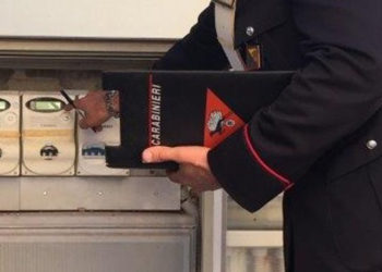 Pachino, furto di energia elettrica. Intera palazzina allacciata abusivamente alla rete pubblica: 14 denunciati